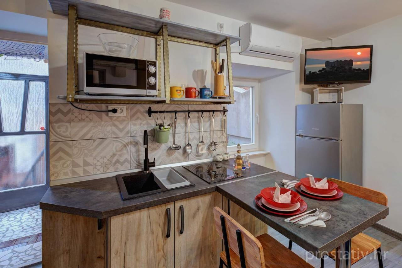 Studio Apartman Frankopan Senj  Exterior foto